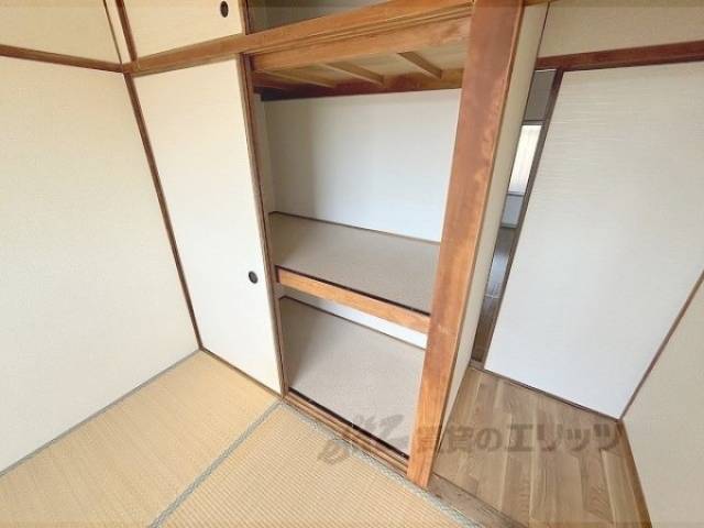 和室　押し入れ