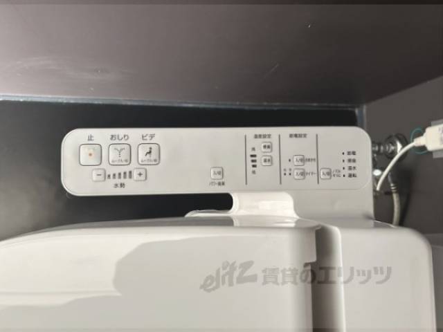 トイレ　洗浄機能付き