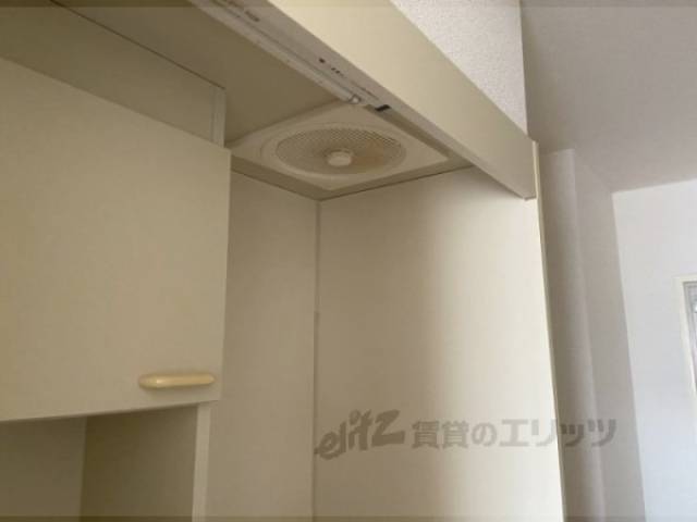 キッチン　換気扇