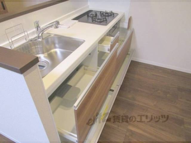 キッチン　収納