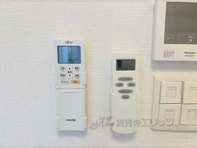 エアコンリモコン