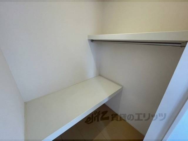 収納　ウォークインクローゼット