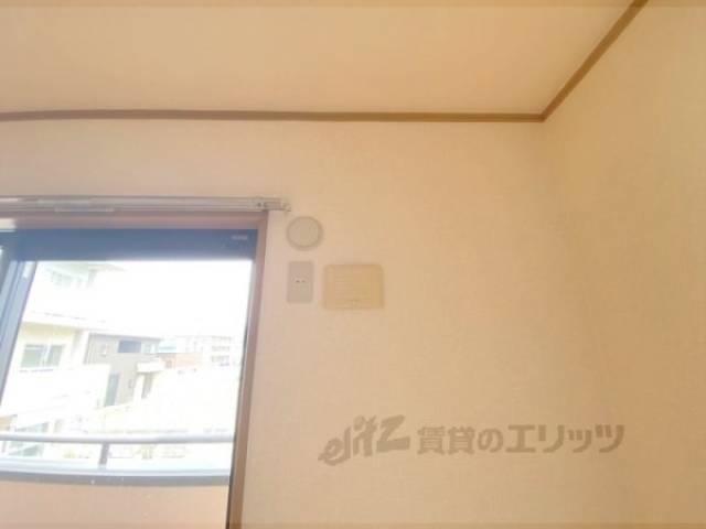 エアコン　設置場所