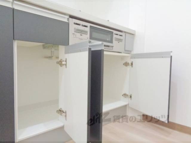 キッチン　下収納