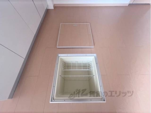 床下収納