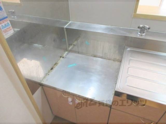 キッチン　コンロ置場