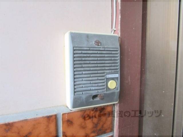 玄関　インターホン