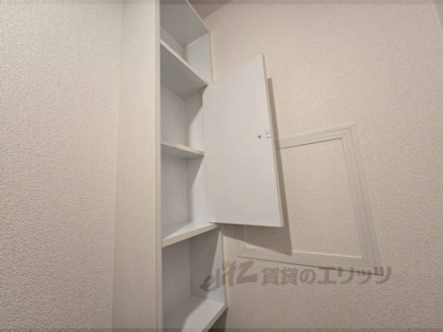 トイレ　収納