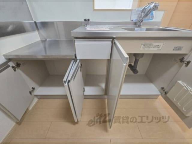 キッチン　下収納