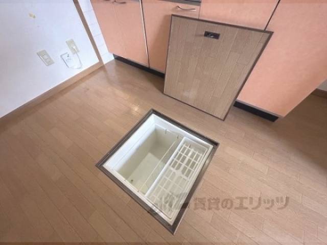 床下収納