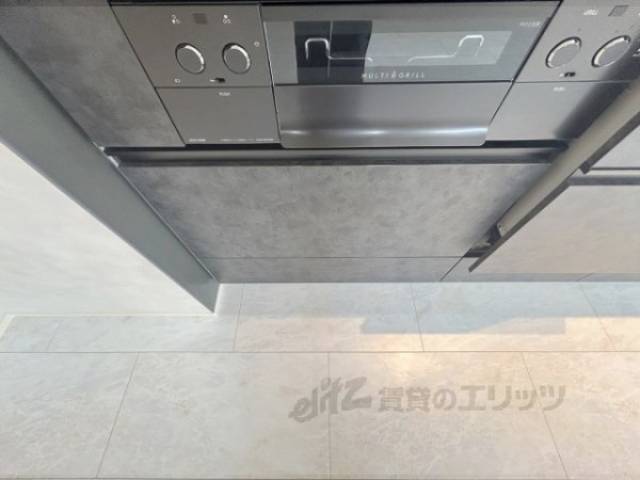 キッチン　下部収納