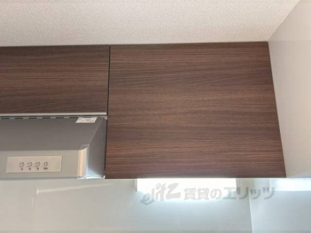 キッチン　収納上部