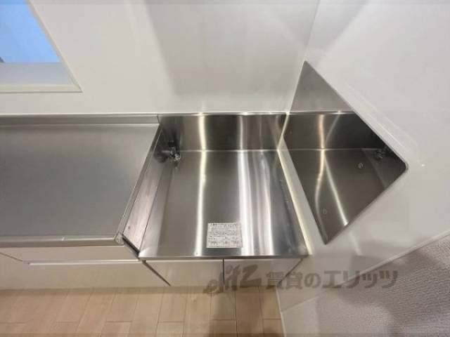 キッチン　コンロ置き場
