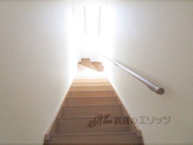 廊下　階段
