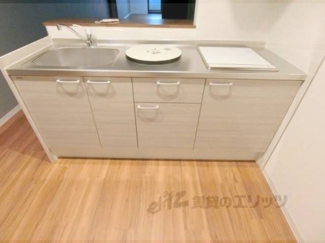 キッチン　下部収納