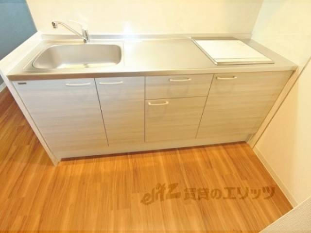 キッチン　上部収納