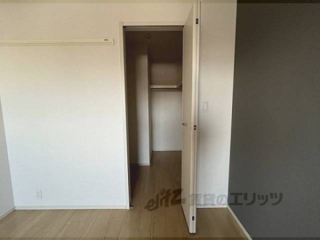 収納　ウォークインクローゼット