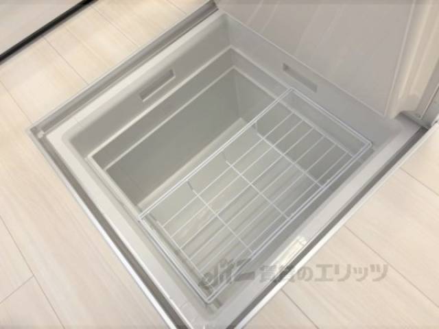 キッチン　床下収納