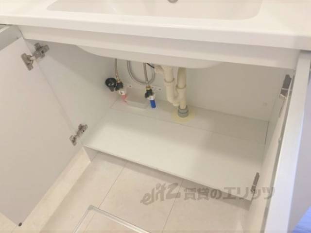 洗面所　収納