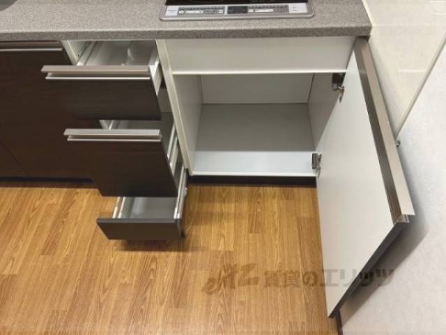 キッチン　収納
