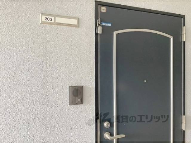 玄関　インターホン