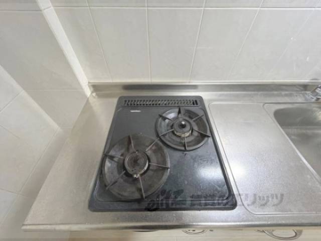 キッチン　2口コンロ