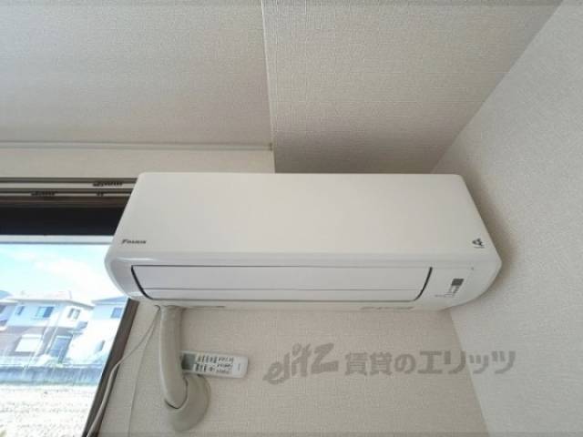 洋室　エアコン