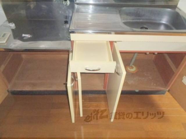 キッチン　収納