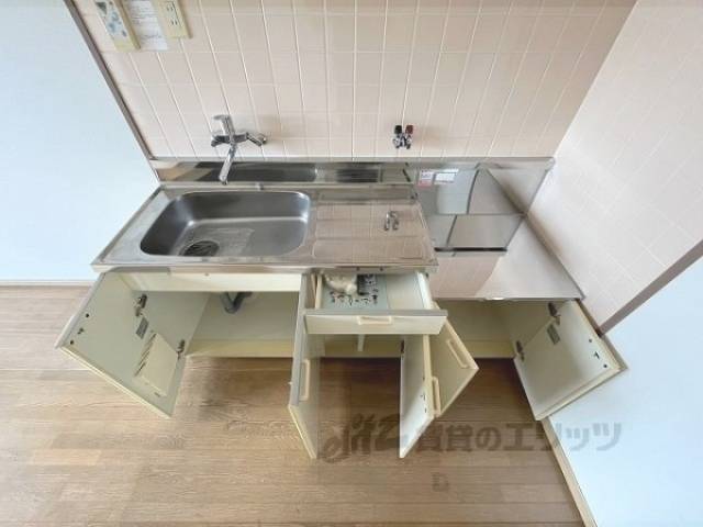 キッチン　収納