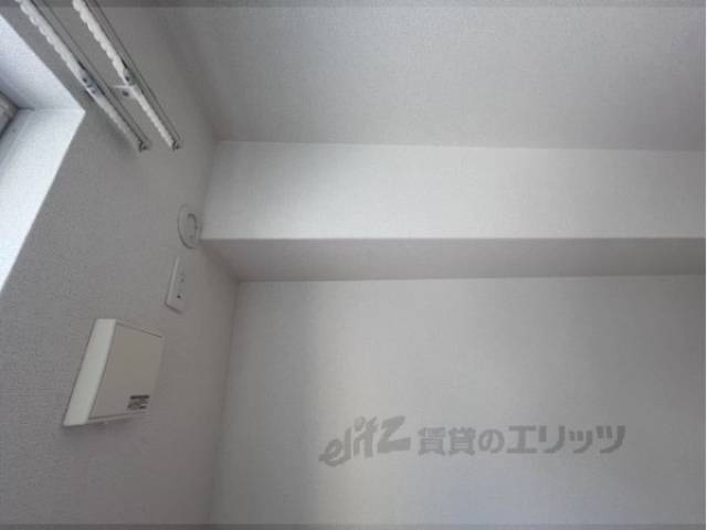 エアコン　設置場所