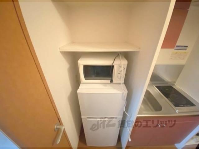 冷蔵庫置場