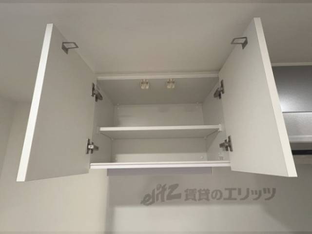 キッチン　収納上部