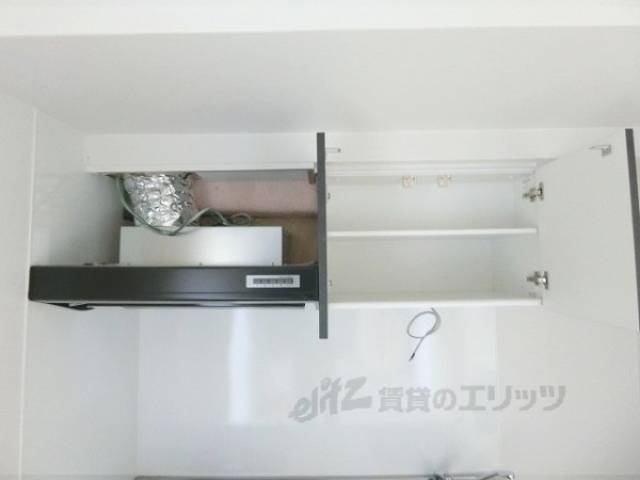 キッチン　収納