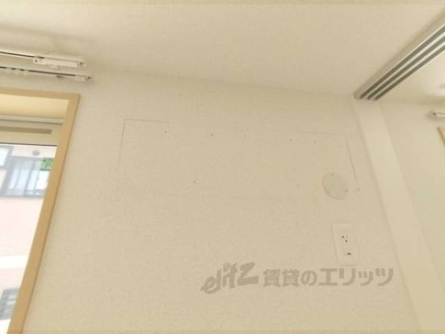 エアコン　設置場所