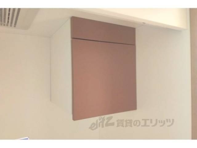 キッチン　収納