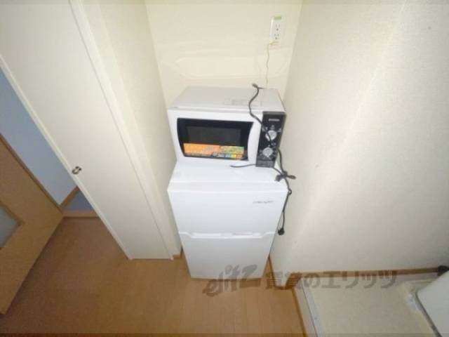冷蔵庫置場