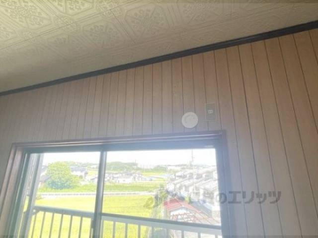 エアコン　設置場所