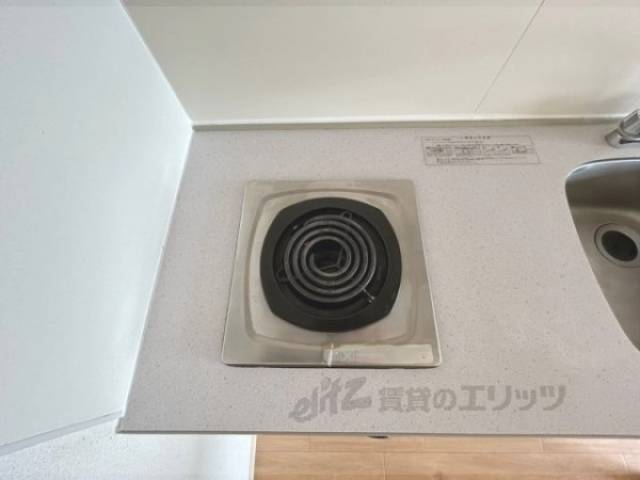 キッチン　コンロ