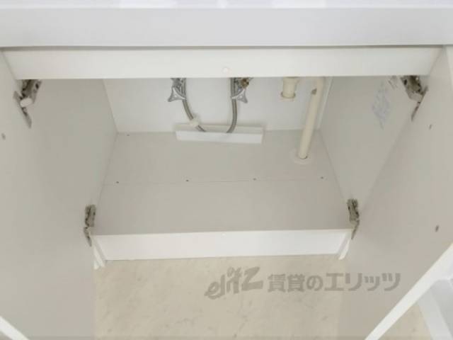 洗面所　収納
