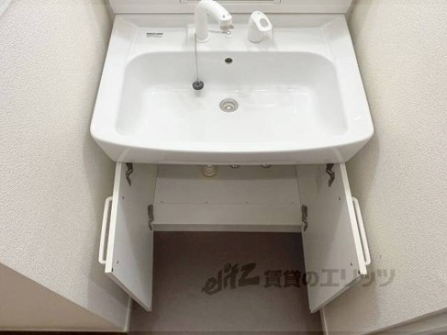 洗面所　収納