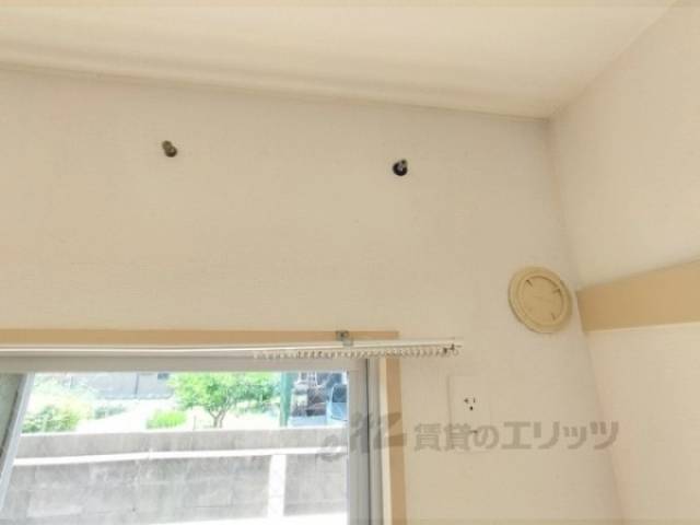 エアコン　設置場所