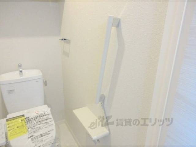 トイレ手すり