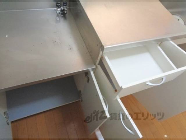 キッチン　収納