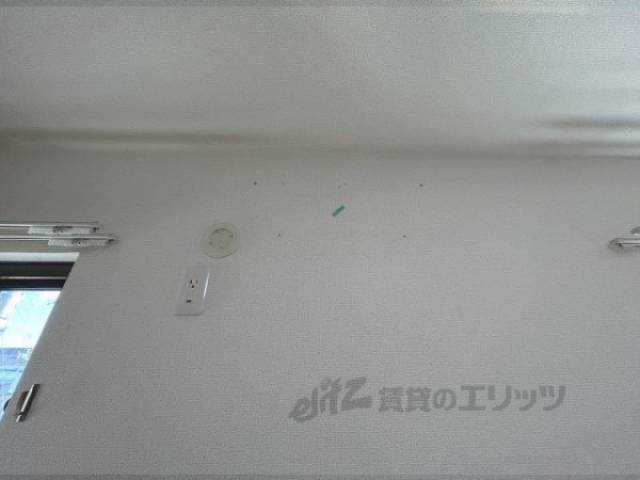 エアコン　設置可能