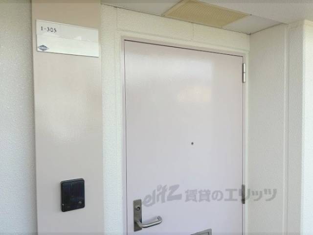 玄関　インターフォン