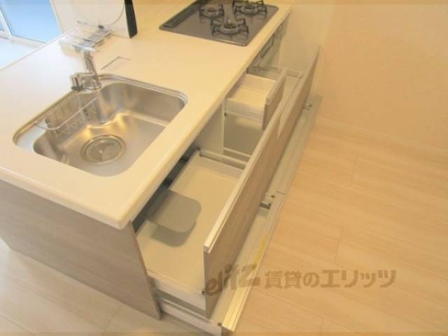 キッチン　収納