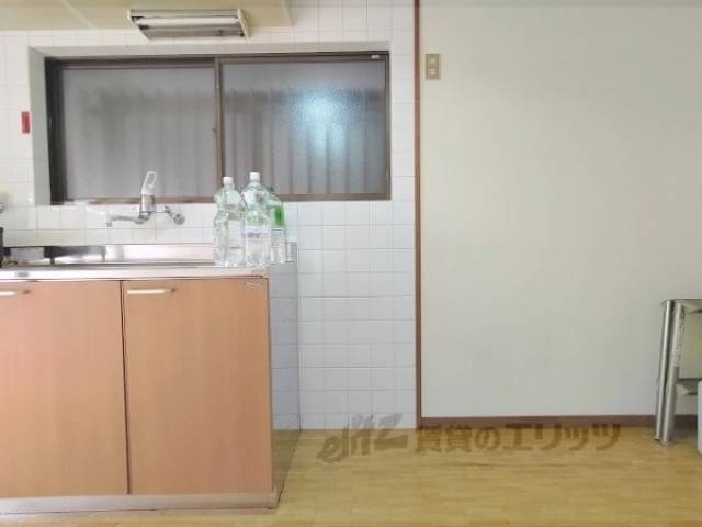 冷蔵庫置場