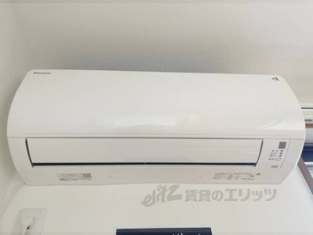 エアコン　玄関側