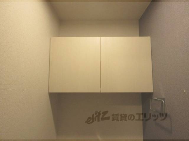 トイレ上の収納