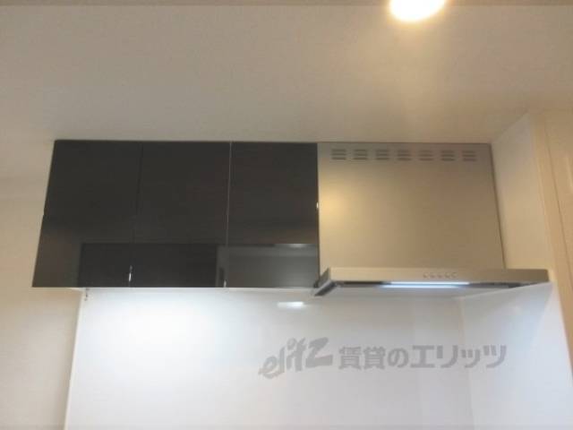 キッチン上収納